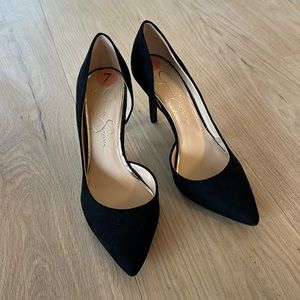 EUC Jessica Simpson black pumps